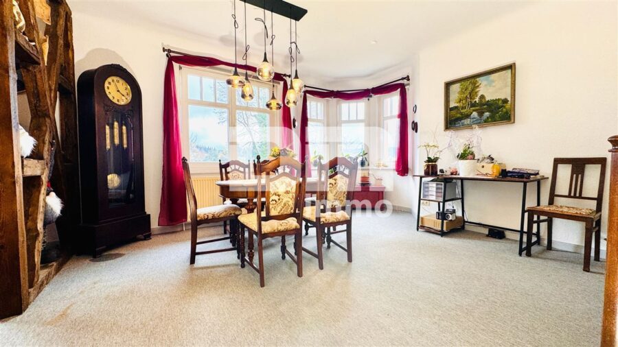 Modernisiertes Einfamilienhaus auf Traumgrundstück mit Wärmepumpe BJ 2025 + PV Anlage / Speicher - EG Offener EG Wohnzimmerbereich /